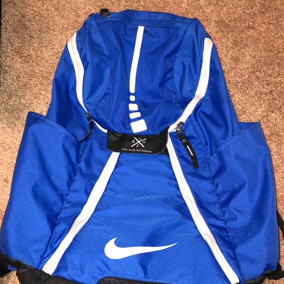 Nike Handbags - Nike Elite Max Air 2.0 Backpack